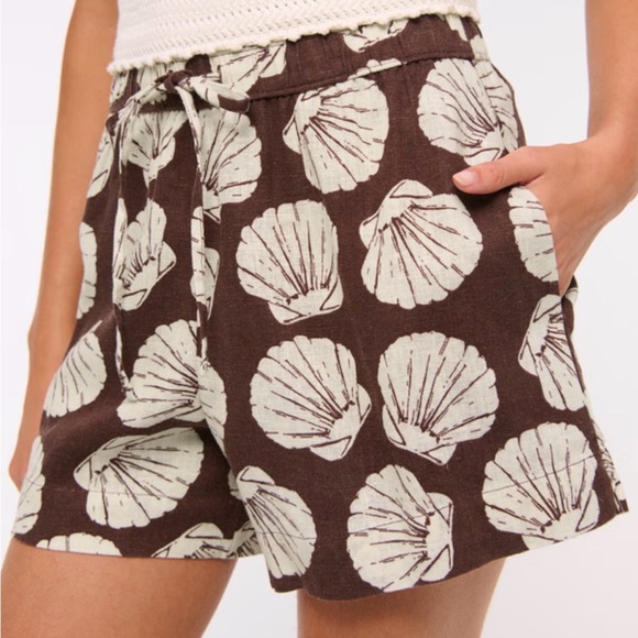 Brown Shell Print Shorts - Picture 2 of 3
